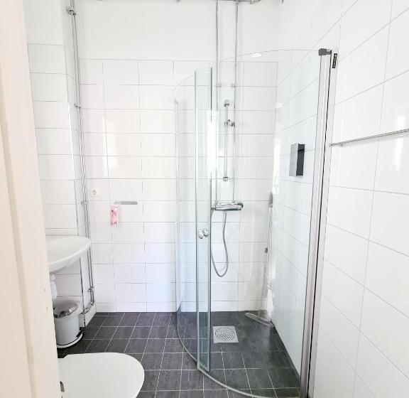 בית מלון כפרי Röda Magasinet