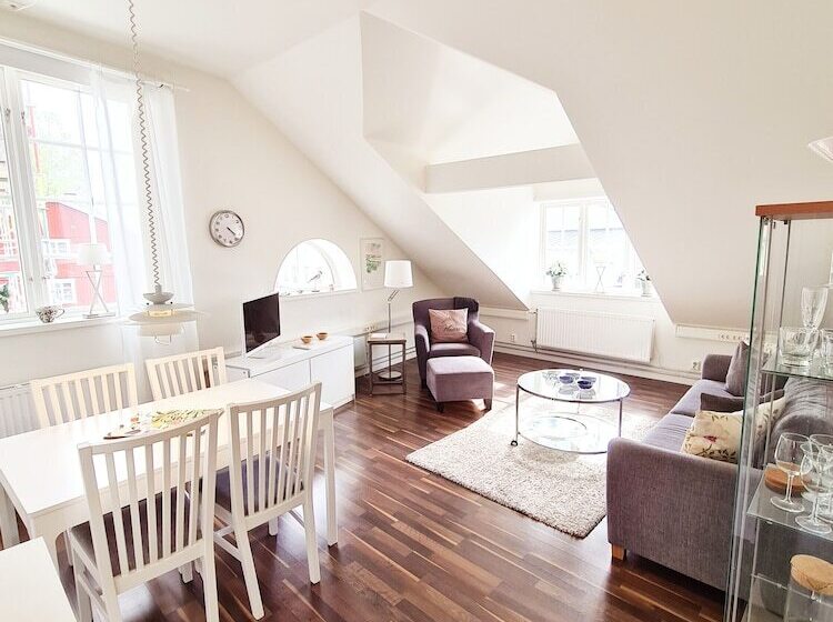 בית מלון כפרי Röda Magasinet