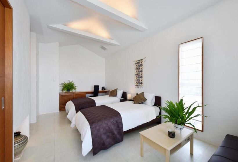 Отель Route 6 Inn