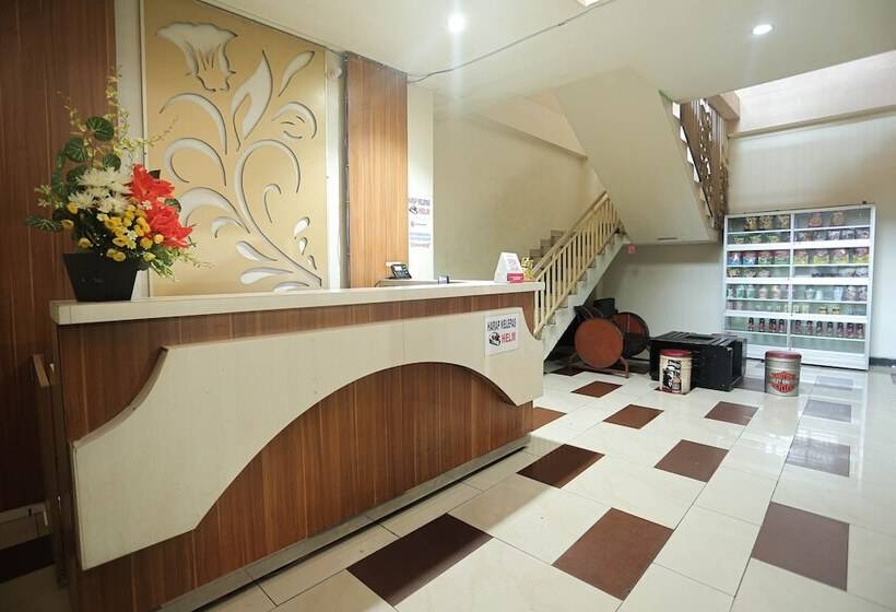 هتل Royal Borneo Guesthouse By Oyo Rooms