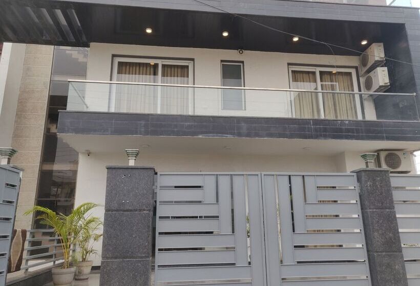 בית מלון כפרי Saar Prime