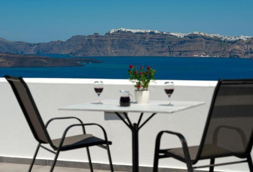 Hotel Pancratium Villas & Suites