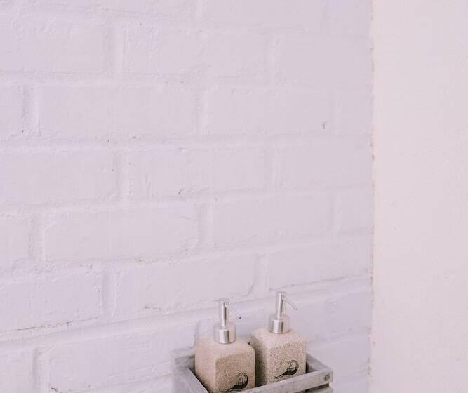 فندق The Kelong Trikora Resort