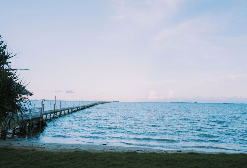 فندق The Kelong Trikora Resort