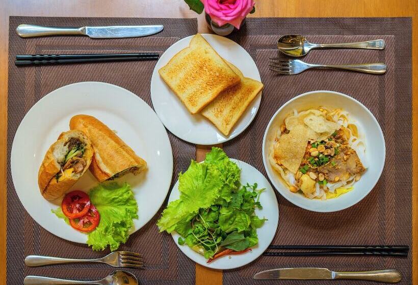 هتل Villa Soleil Hoi An