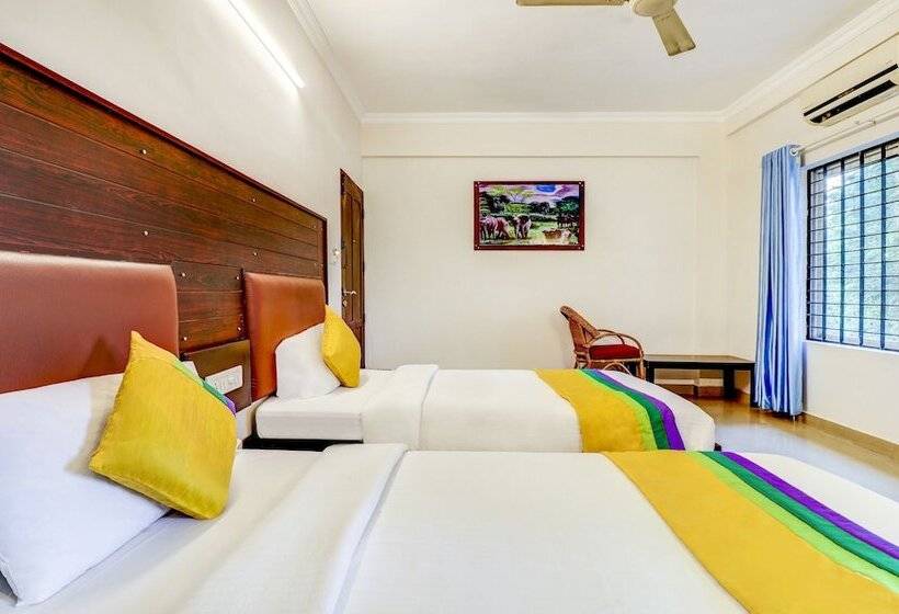 Itsy Hotels Ammu Regency