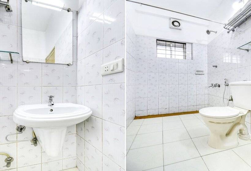 Itsy Hotels Ammu Regency