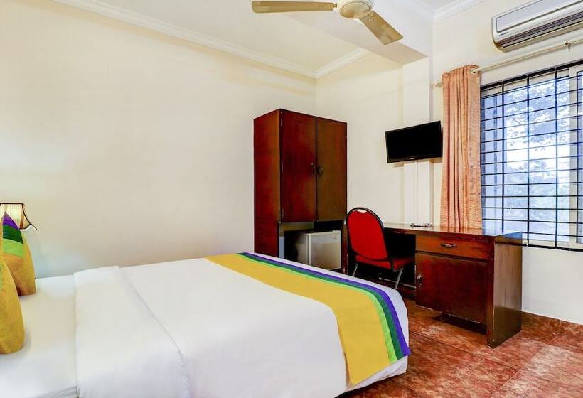 Itsy Hotels Ammu Regency