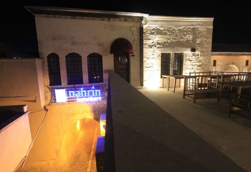 Nahrin Hotel & Art