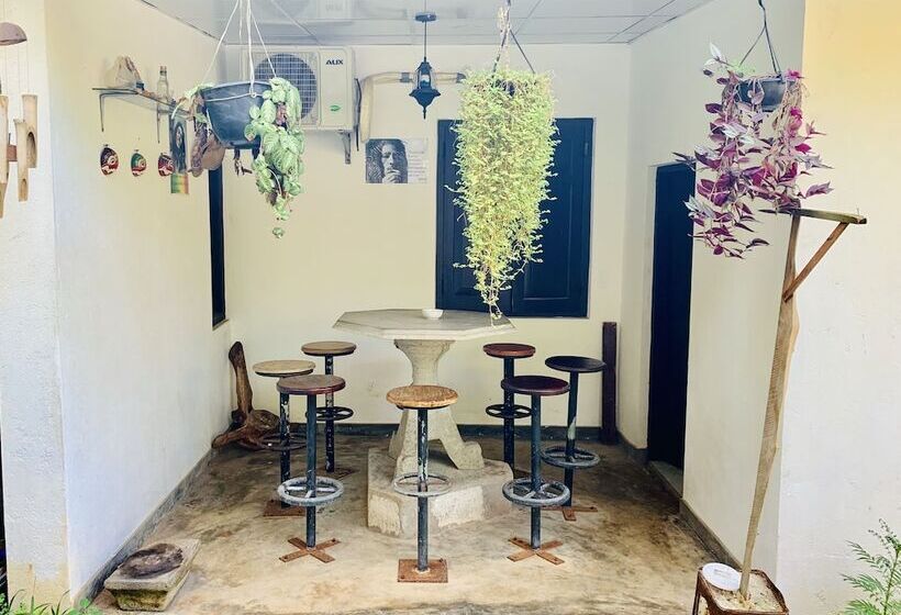 ペンション Michs Beach Villa   Maggona