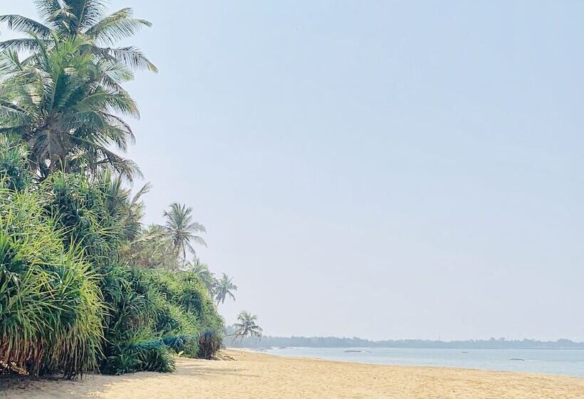 ペンション Michs Beach Villa   Maggona