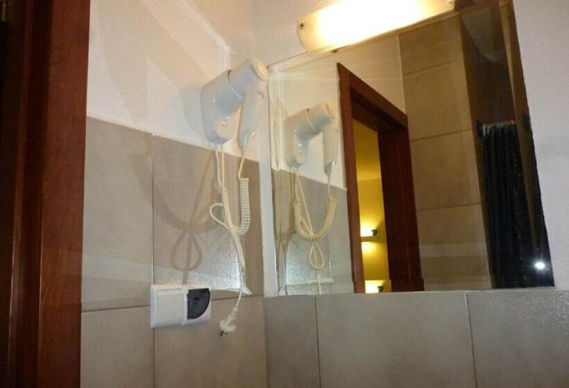 ペンション Willa Jacuu