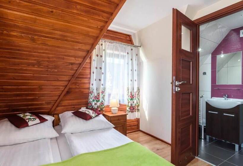 پانسیون Willa Wilczek