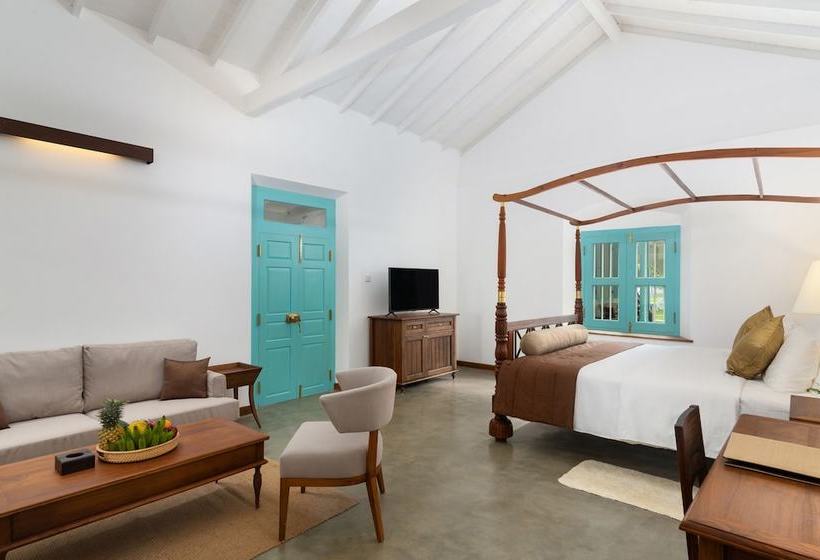 Курорт Kathaluwa Mahawalawwa