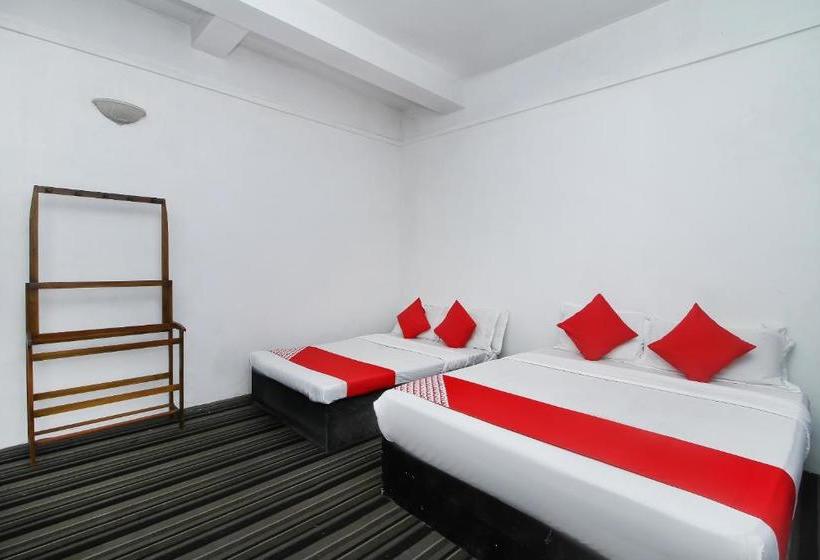 Royal Hotel By Oyo Rooms