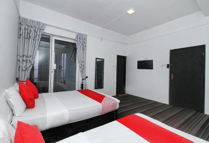 Royal Hotel By Oyo Rooms
