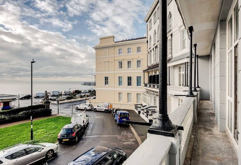 Beach Comber Hastings