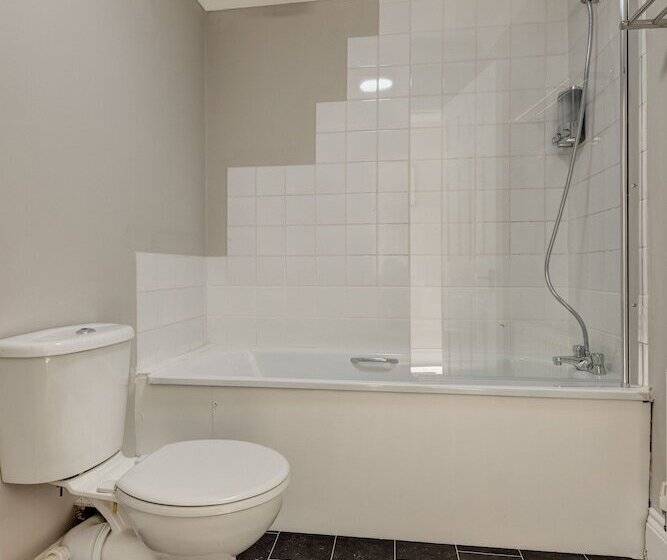 Beach Comber Hastings