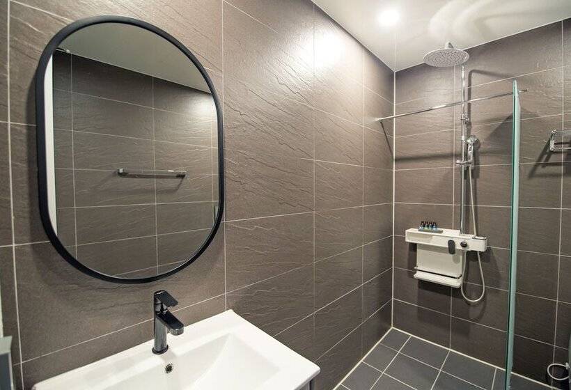 Doo Hotel & Guesthouse   Hostel