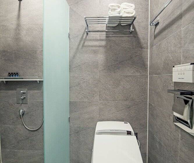 Doo Hotel & Guesthouse   Hostel