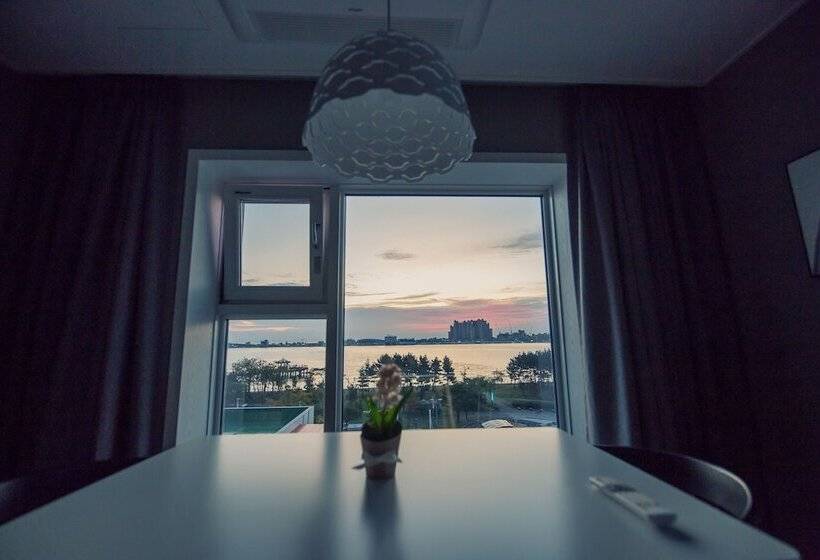 Doo Hotel & Guesthouse   Hostel