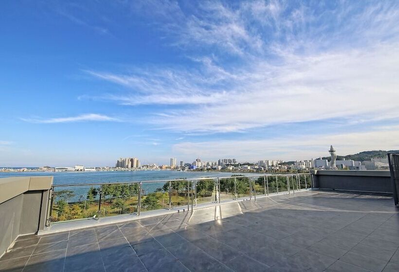 Doo Hotel & Guesthouse   Hostel