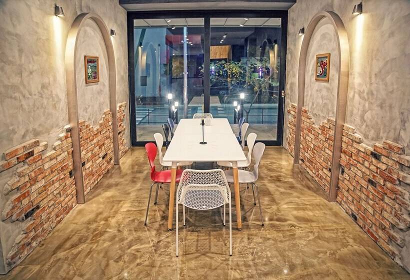 Doo Hotel & Guesthouse   Hostel