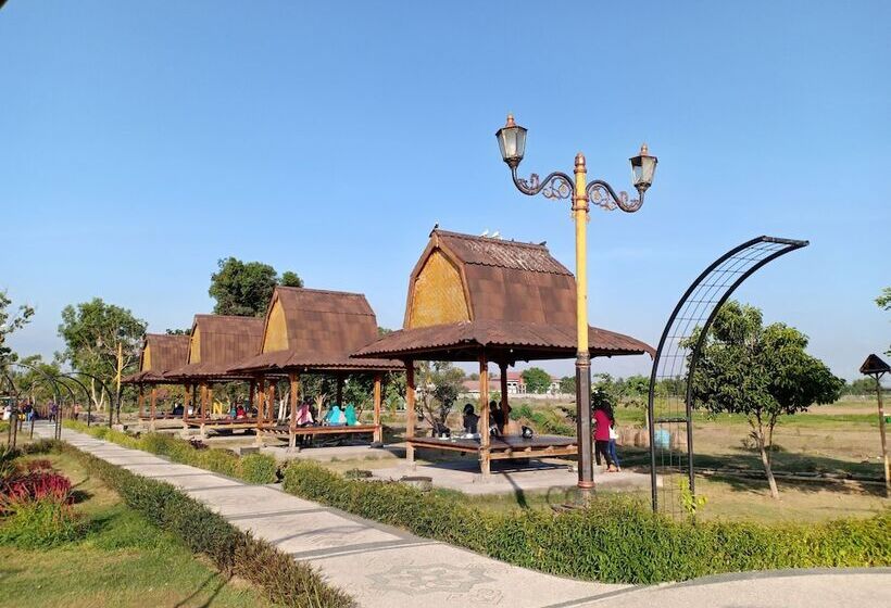 Edotel K One Mandalika