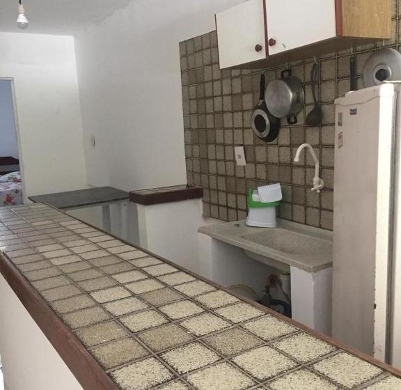 Retkeilymaja Chalice Aina Pousada