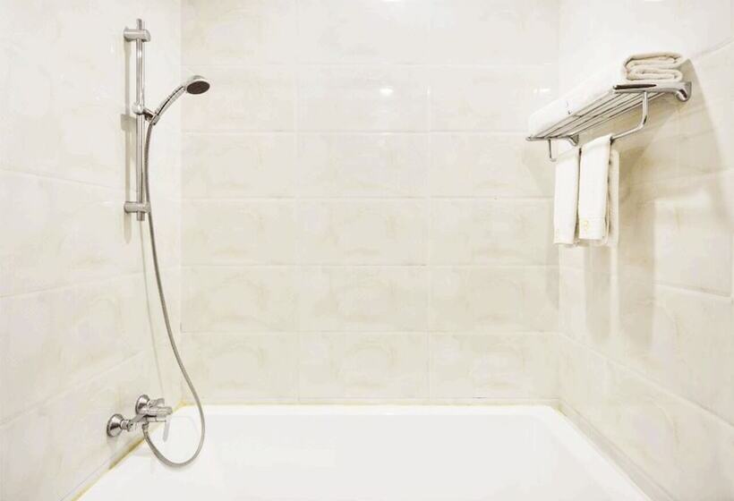 בית מלון כפרי 8008