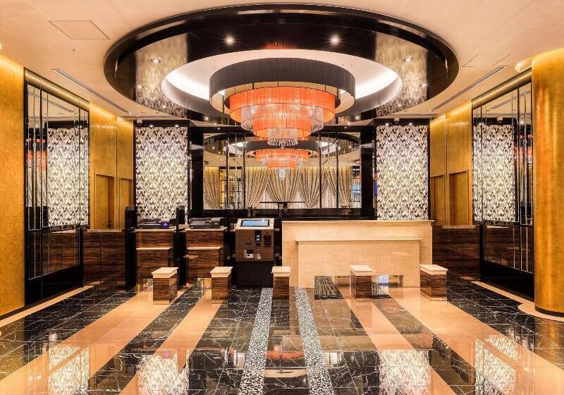 Apa Hotel Takaoka Ekimae