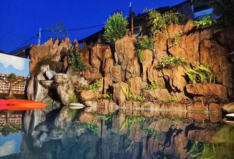 فندق Binaria Museum