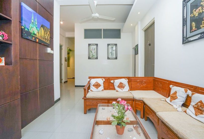 ホテル Central City Family Residence By Oyo Rooms