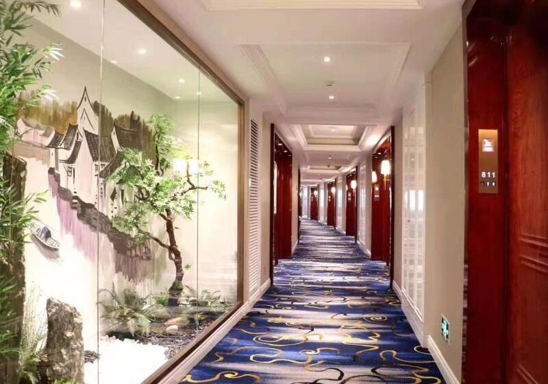 Greentree Eastern Hotel Binhai Obrao Liya City Square