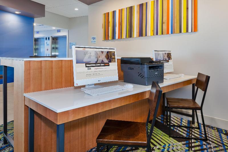 فندق Holiday Inn Express & Suites   Grand Rapids Airport   South, An Ihg