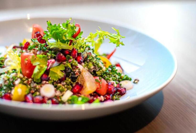 هتل Ibis Styles Dubai Airport