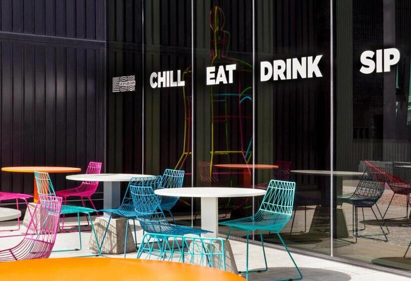 هتل Ibis Styles Dubai Airport