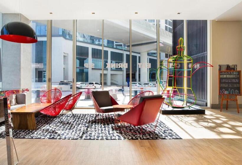 هتل Ibis Styles Dubai Airport