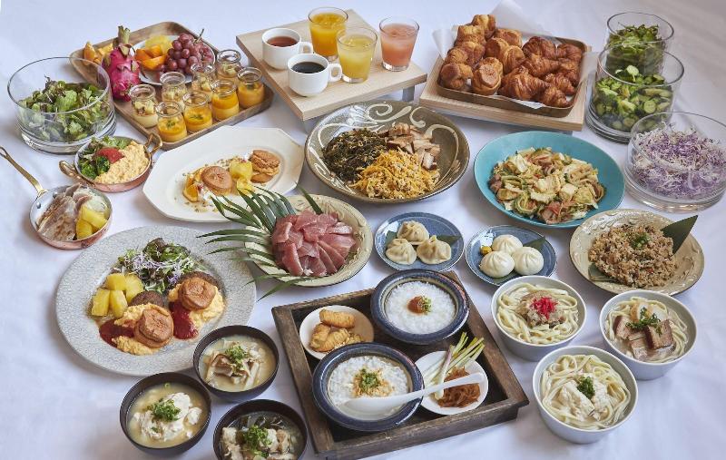 Отель Lequ Okinawa Chatan Spa & Resort