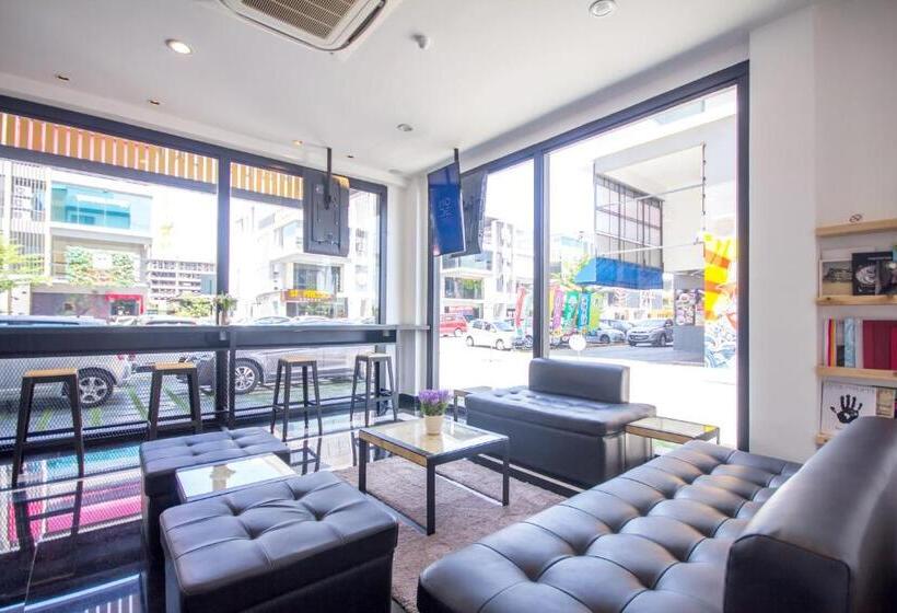 בית מלון כפרי Mode Inn Icon City