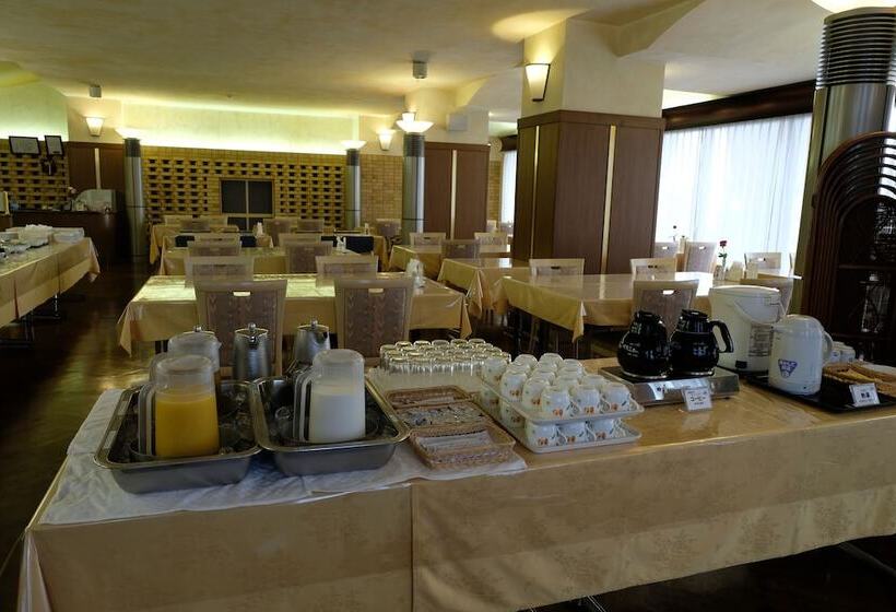 فندق Riviera Shishikui