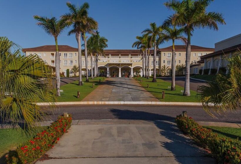 בית מלון כפרי Sauipe Sol Grand Premium – All Inclusive