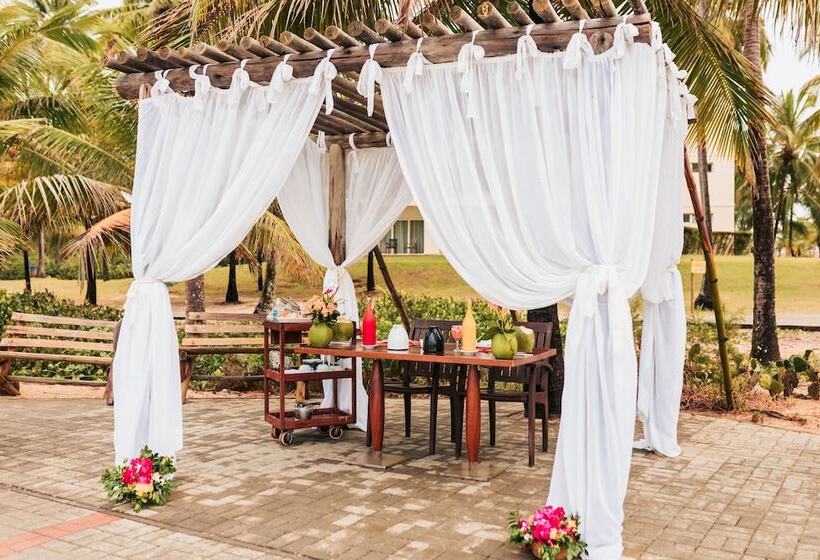 בית מלון כפרי Sauipe Sol Grand Premium – All Inclusive