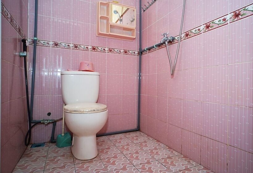 酒店 Spot On 1854 Sepinggan Asri Syariah Guesthouse