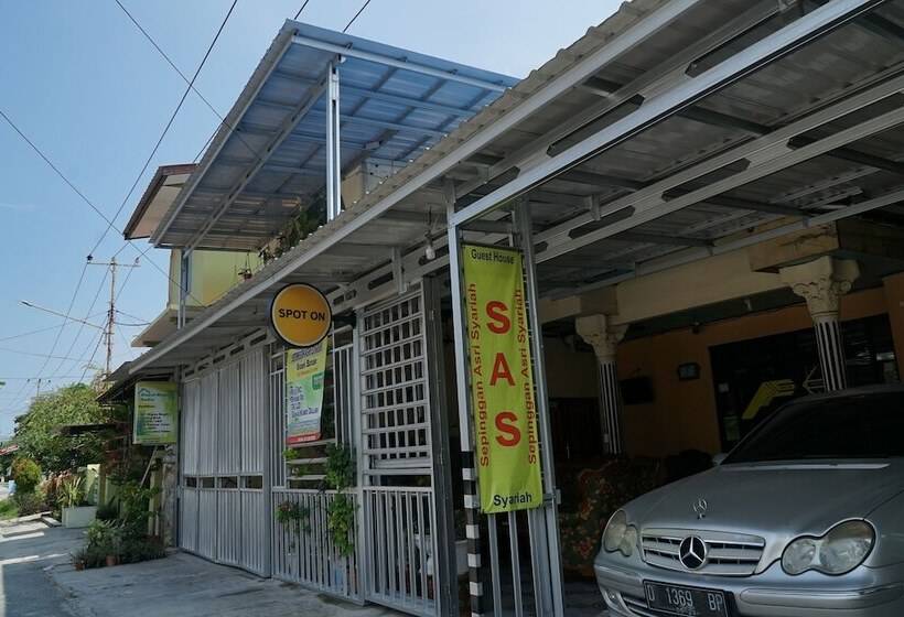 酒店 Spot On 1854 Sepinggan Asri Syariah Guesthouse