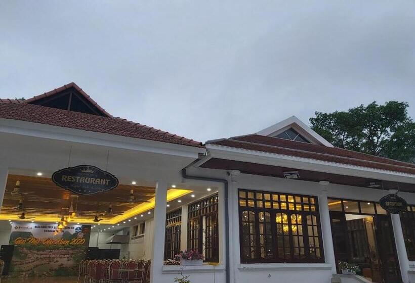 هتل Vạn Xuân Royal