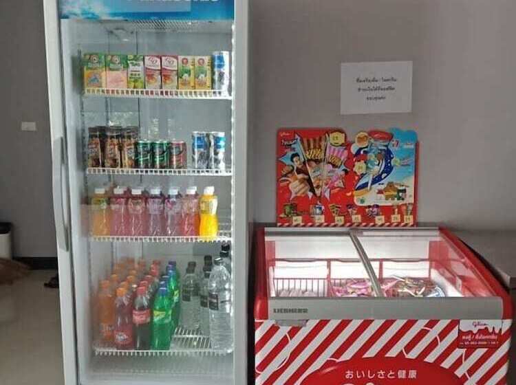 בית מלון כפרי White Sand Phuket Residence