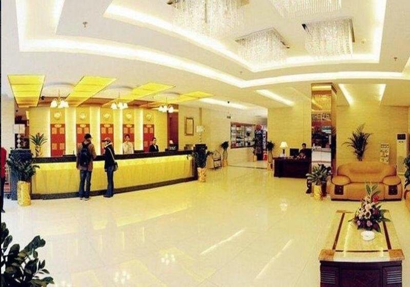 Отель West Street Vista