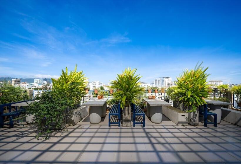 La Maison Des Delices