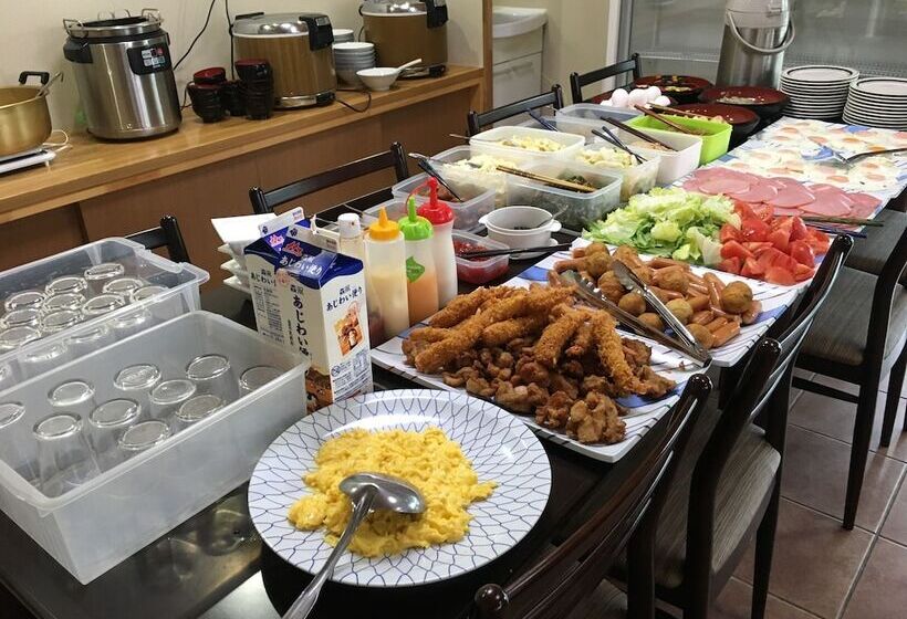 بنسيون Asahiyama Drive Inn